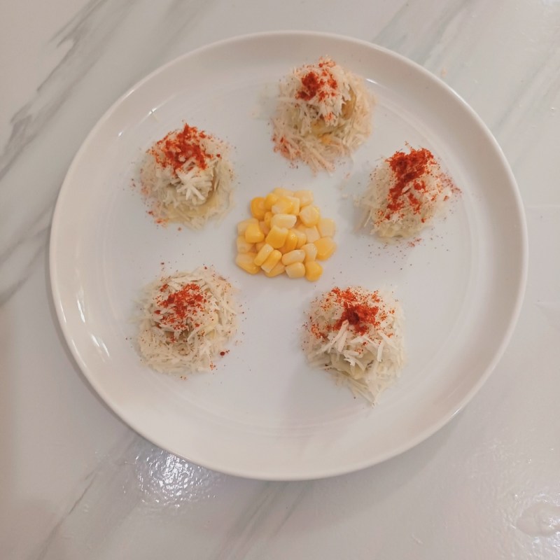 Bola crackers vegetables dengan selai keju dan&nbsp;paprika