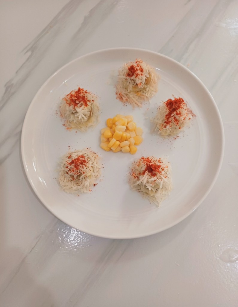 Bola crackers vegetables dengan selai keju dan&nbsp;paprika